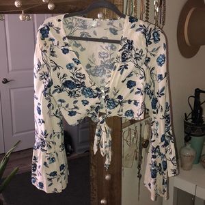 LF bell sleeve top